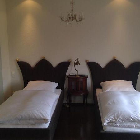 Gaestehaus Chalet ออคทรอป ภายนอก รูปภาพ
